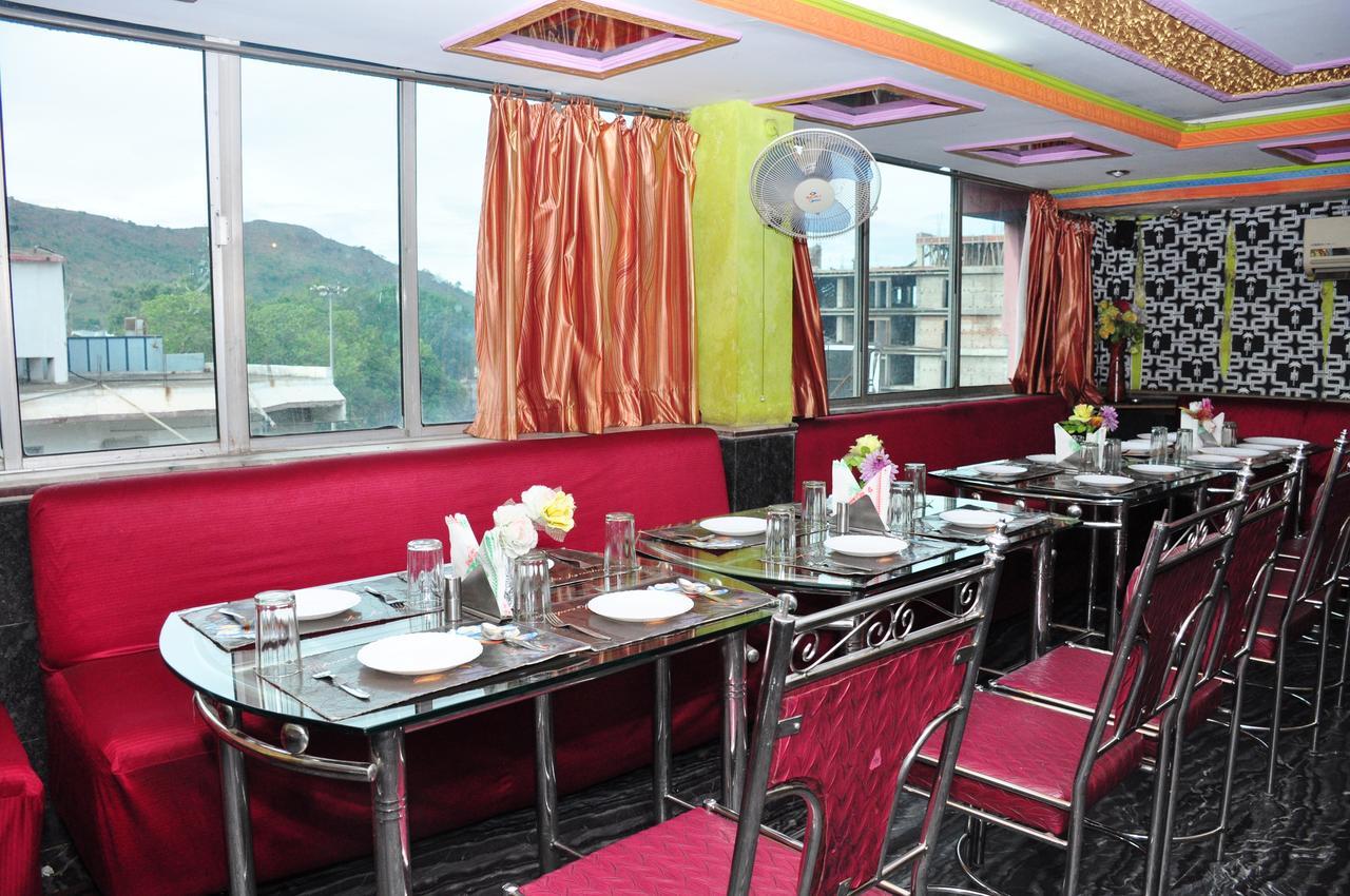Aastha Hotel Rourkela Exterior foto